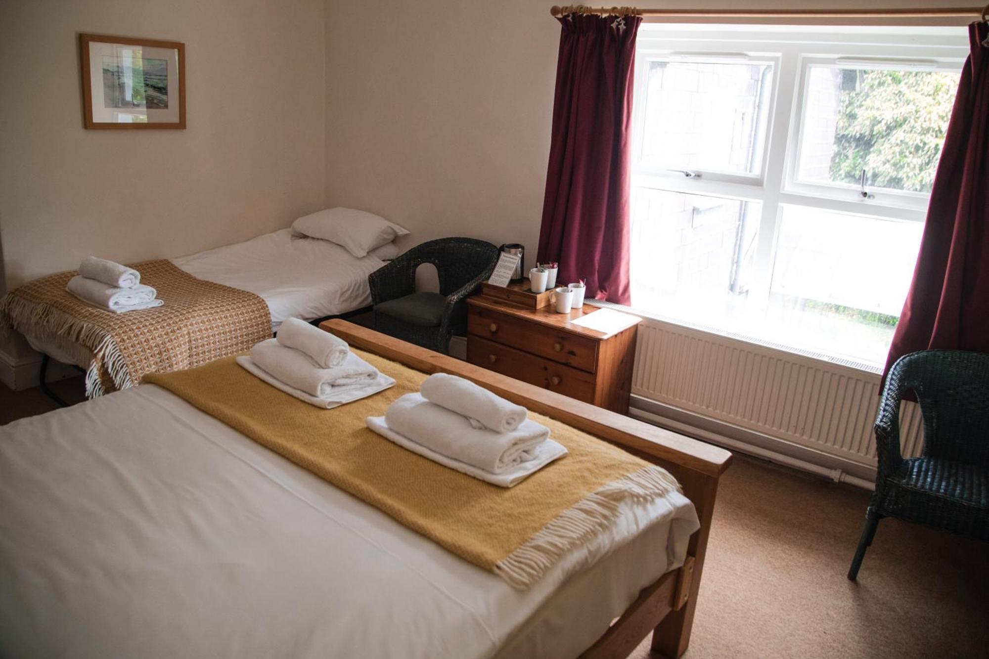 Trigonos - Quiet, Peaceful, Vegetarian B&B And Retreat Centre Nantlle Buitenkant foto