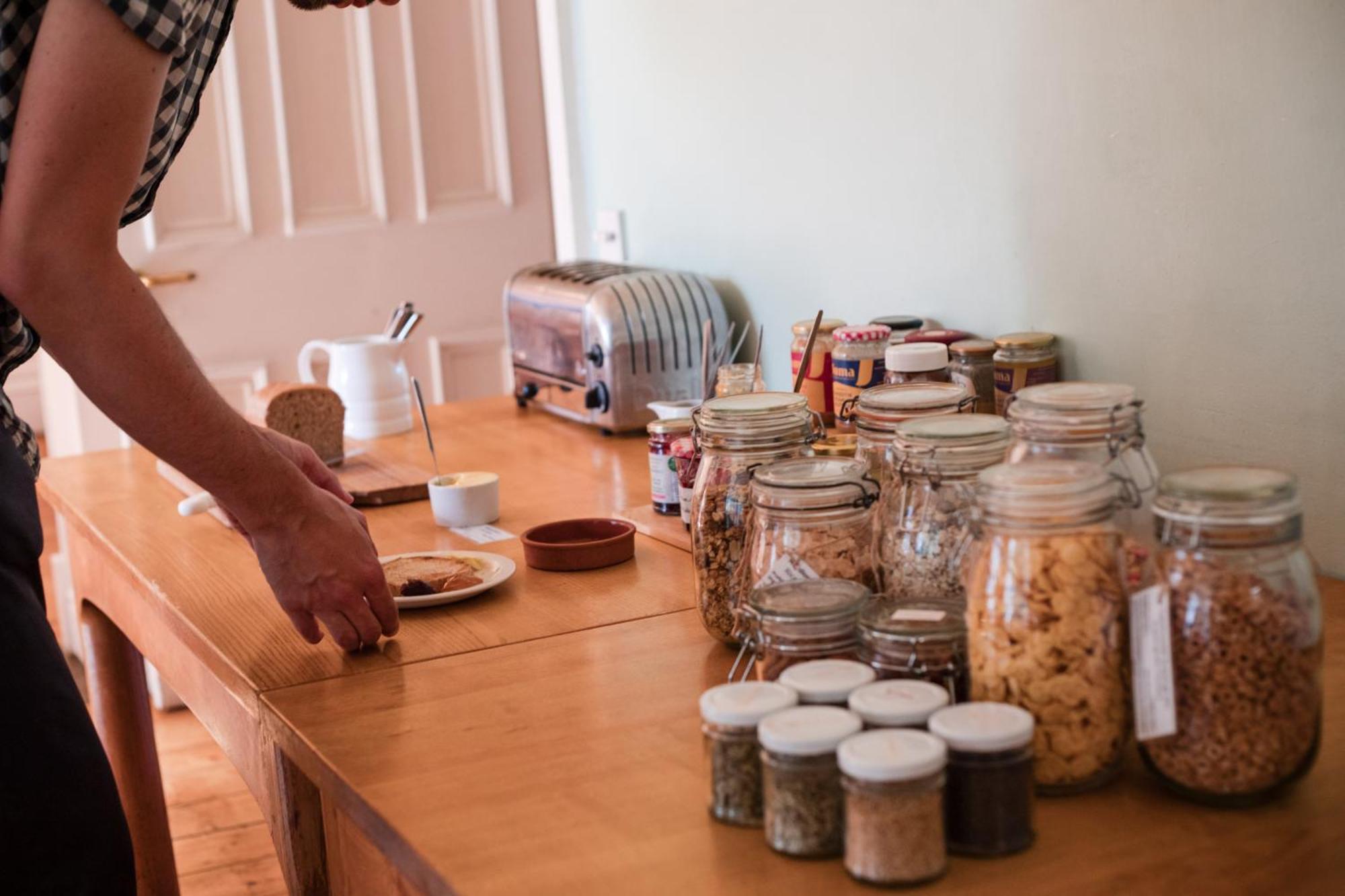 Trigonos - Quiet, Peaceful, Vegetarian B&B And Retreat Centre Nantlle Buitenkant foto
