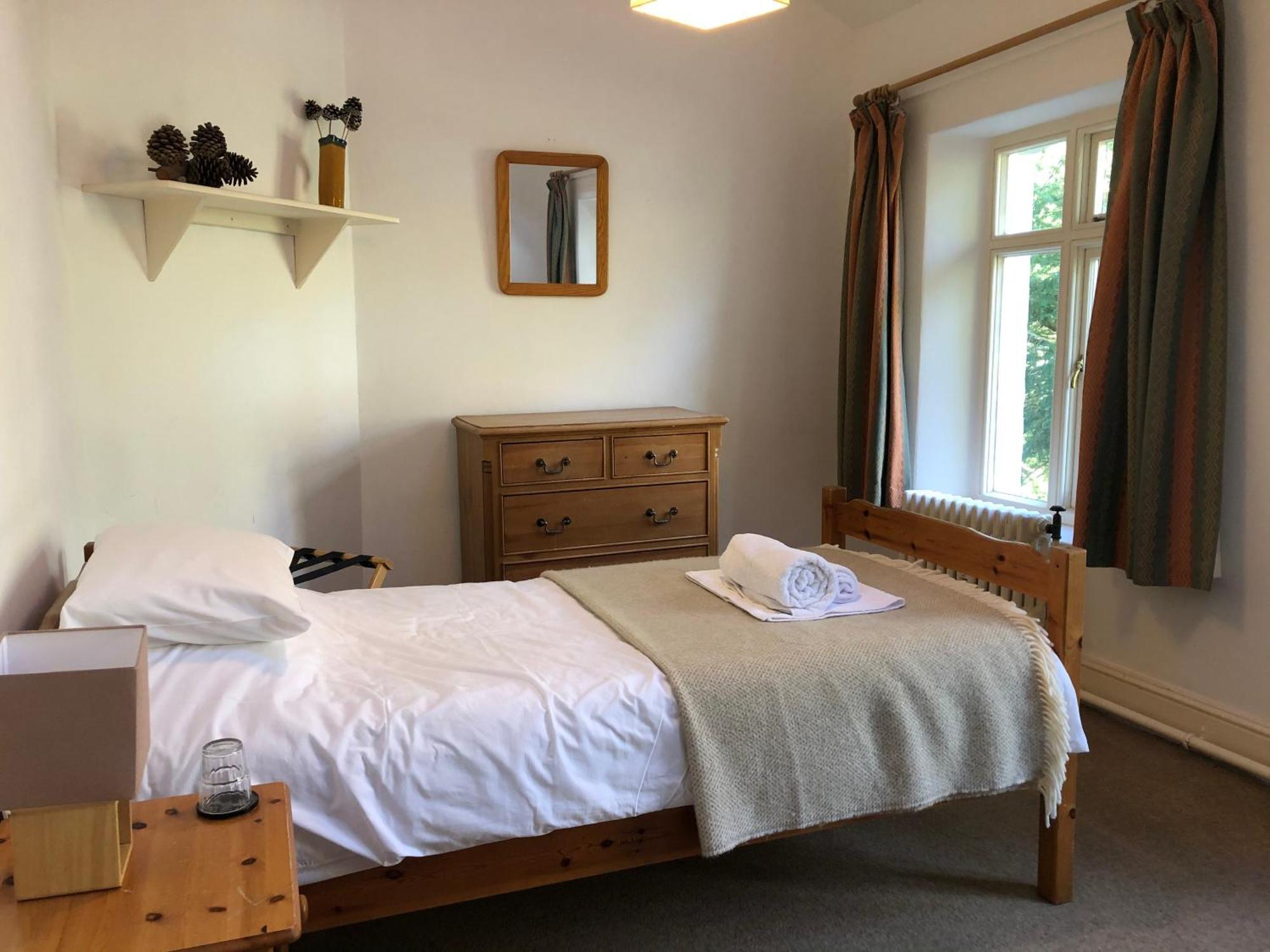 Trigonos - Quiet, Peaceful, Vegetarian B&B And Retreat Centre Nantlle Buitenkant foto