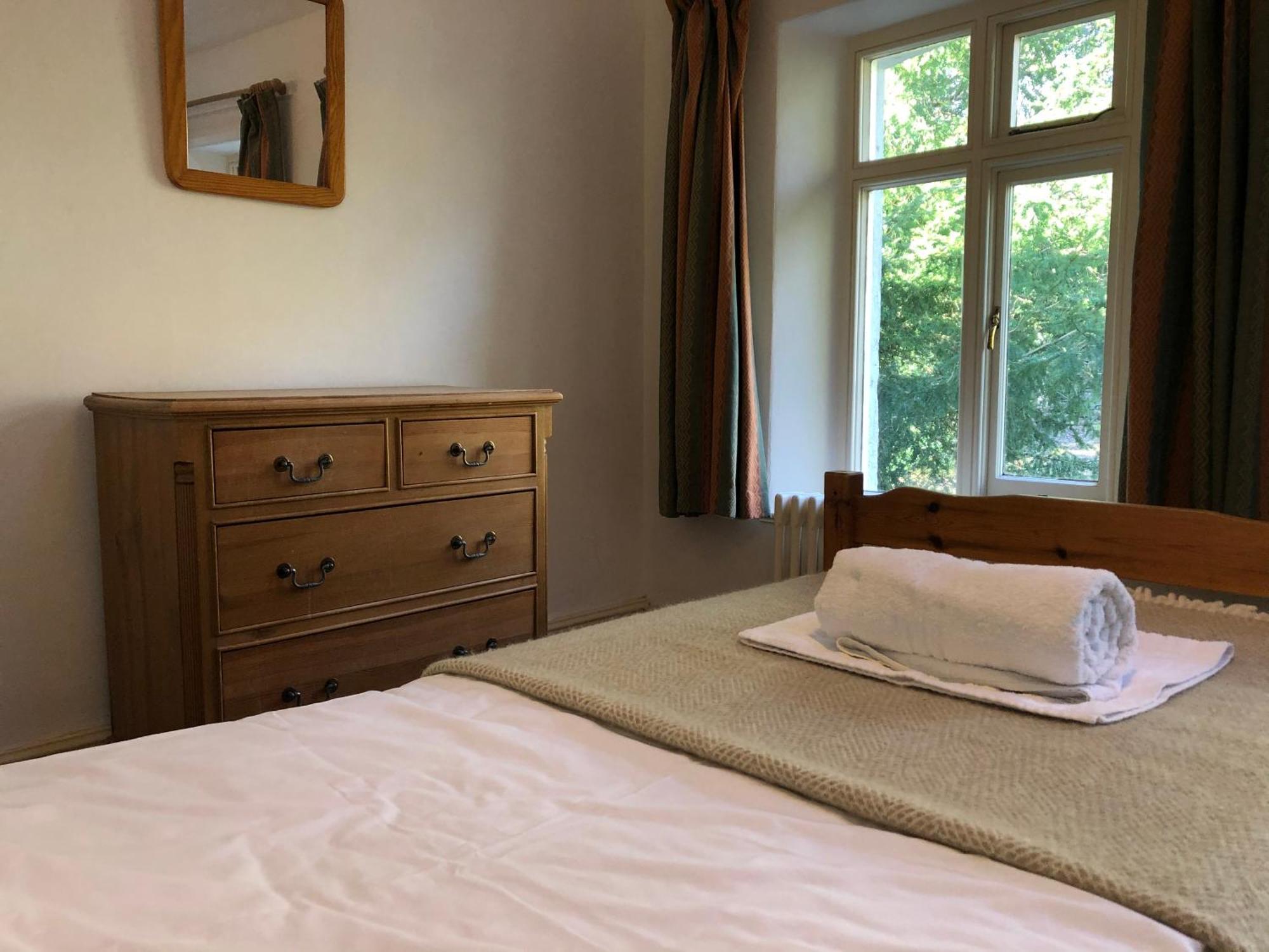 Trigonos - Quiet, Peaceful, Vegetarian B&B And Retreat Centre Nantlle Buitenkant foto